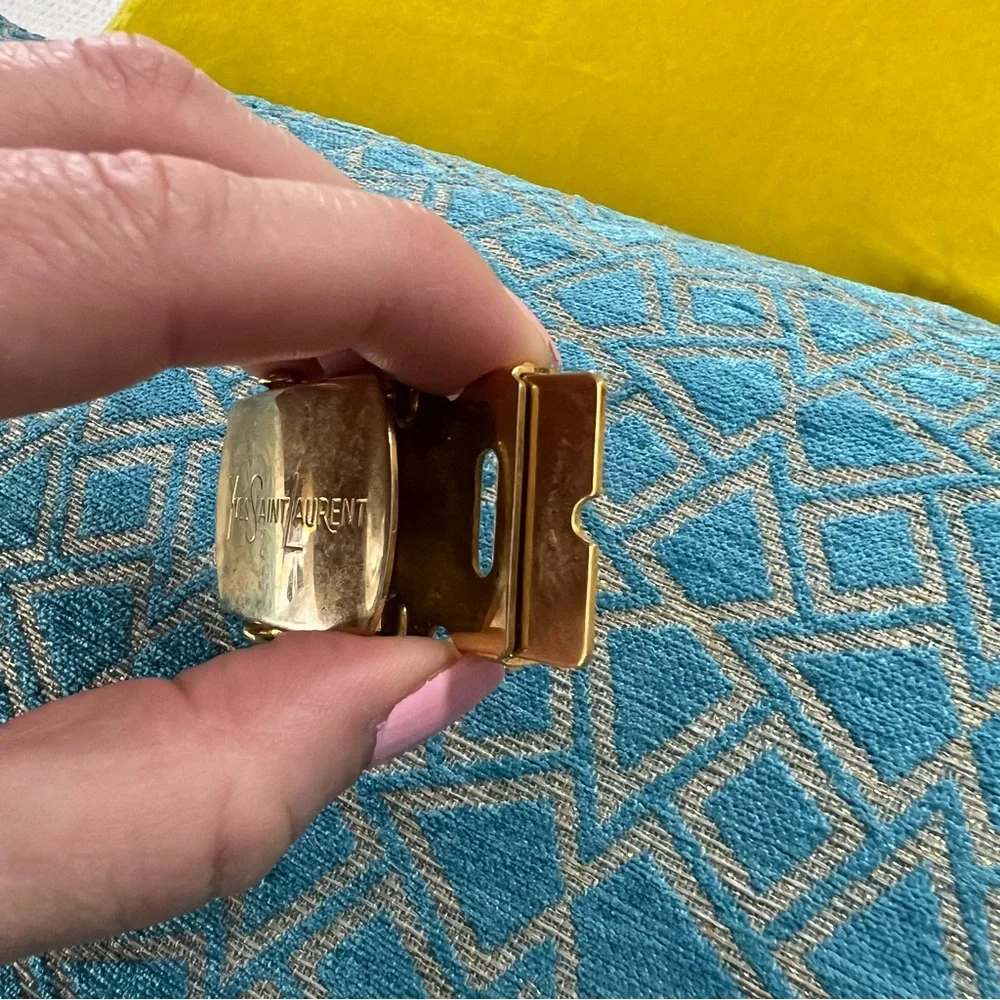 YSL Yves Saint‎ Laurent Gold Belt Buckle Accessories accent piece authentic